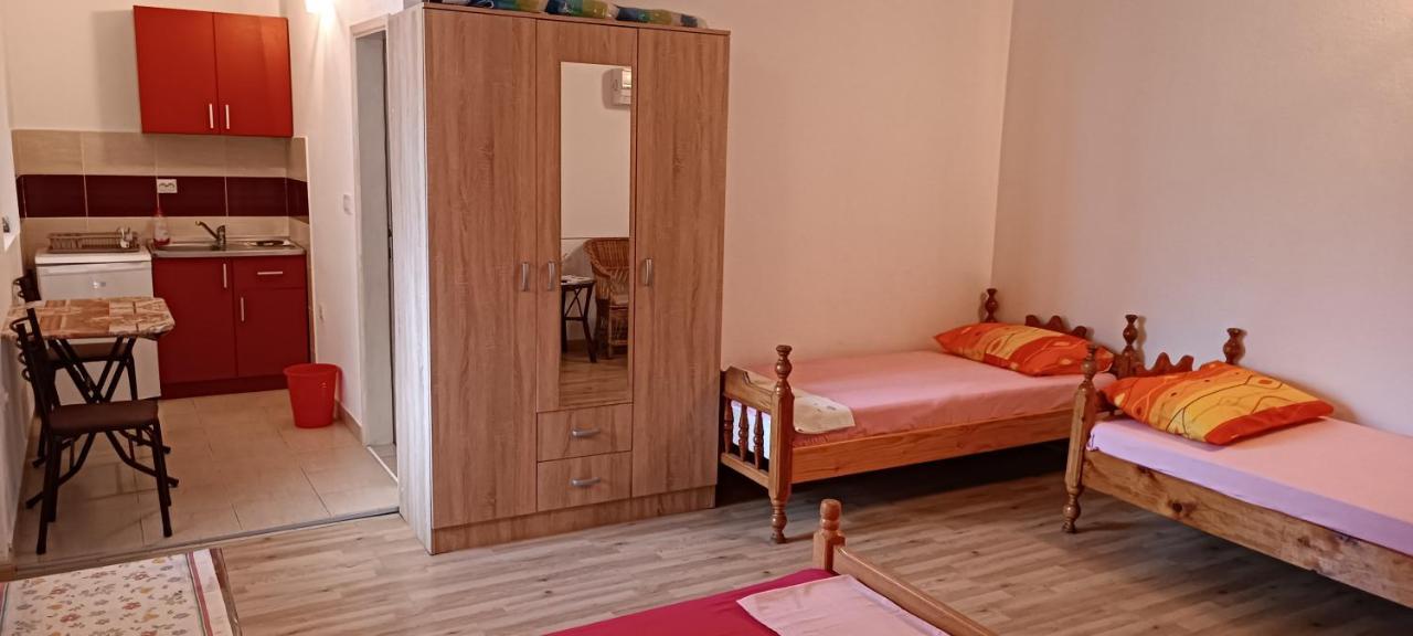 Apartment Djokic 수토모레 외부 사진